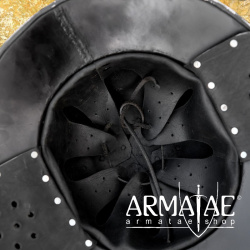 Eisenhut mit Spangen & Wangenklappen – Mittelalterhelm 14. Jahrhundert aus 1,6 mm Stahl auf https://armatae.shop - Bild 4