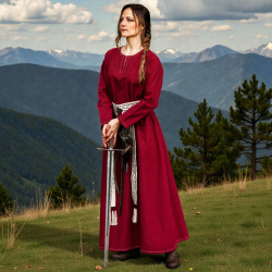 Wikinger Kleid Helga rot auf https://armatae.shop - Bild 2