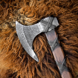 LARP Wikinger Axt Torvald – Polsterwaffe mit Fiberglaskern, 62 cm auf https://armatae.shop - Bild 3