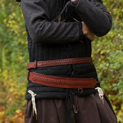 Geflochtener Schwertgürtel aus Vollnarbenleder Rot auf https://armatae.shop - Bild 2