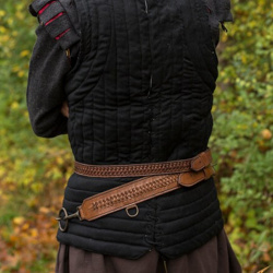 Geflochtener Schwertgürtel aus Vollnarbenleder Braun auf https://armatae.shop - Bild 5