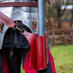 Stangenholster aus Leder für Flaggen, Standarten etc. in 4 verschiedenen Farben auf https://armatae.shop - Bild 15