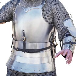 Italienischer Churburg  Kürass auf https://armatae.shop - Bild 2