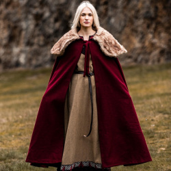 Wikinger Umhang Rot „Janne“ – Wollumhang mit Kunstfellkragen - Bild 8