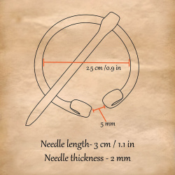 Paar kleine Fibeln aus massivem Messing mit abgerundeten Enden - Bild 4