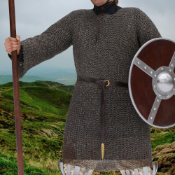 Kettenhemd Hauberk aus Federstahl – langes Kettenhemd mit 8 mm Ringdurchmesser, schaukampftauglich - Bild 2