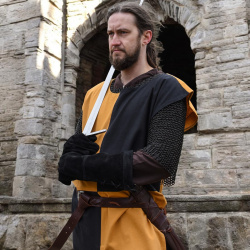 Mittelalter Waffenrock „Eckhart“ Mi-Parti – gelb / schwarz - Bild 4