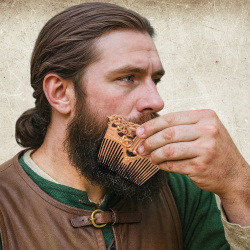 Wikinger Kamm aus Bronze mit Lederscheide – Guss nach Wachsausschmelzverfahren - Bild 6