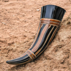 Wikinger Trinkhorn aus Ochsenhorn mit Wabenmuster – ca. 500–600 ml - Bild 3