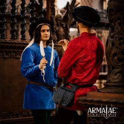 Cotehardie Rodrigo – spätmittelalterliche Jacke aus Brokat blau auf https://armatae.shop - Bild 9