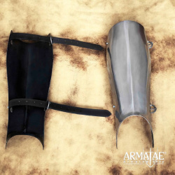 Spätmittelalterliche Ritter-Beinschienen aus Stahl – handgefertete Greaves - Bild 3