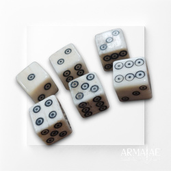 Römische Knochenwürfel (Tesserae) mit Spiralaugen – Set aus 6 Würfeln - Bild a