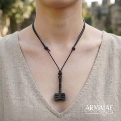 Handgeschmiedeter Mjölnir Anhänger – schmiedeeisenfarbig pulverbeschichtet mit verstellbarem Lederband 8