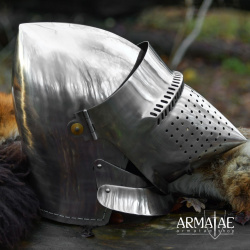 Hundsgugel um 1400 – schaukampftauglicher Ritterhelm aus 2 mm Stahl 4