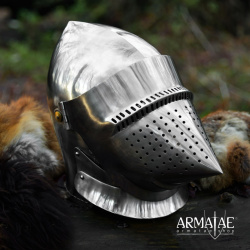 Hundsgugel um 1400 – schaukampftauglicher Ritterhelm aus 2 mm Stahl 3