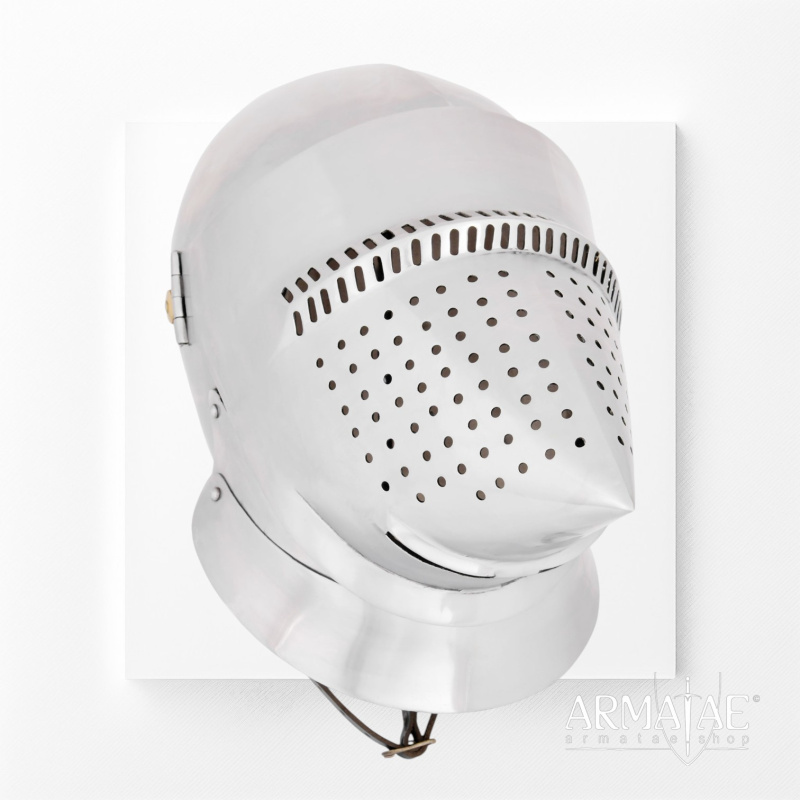 Hundsgugel um 1400 – schaukampftauglicher Ritterhelm aus 2 mm Stahl 1
