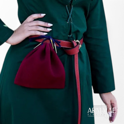 Wikinger Langgürtel aus Leder – Rot mit Schlangenkopf-Messingschnalle – 140, 160 oder 180 cm 3