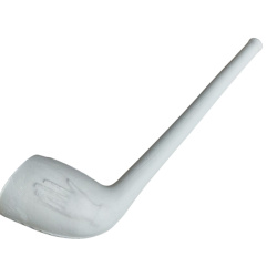 Traditionell gebackene Ton Tabakpfeife des 17. Jhd. Hand & Herzauf https://armatae.shop - Titelbild